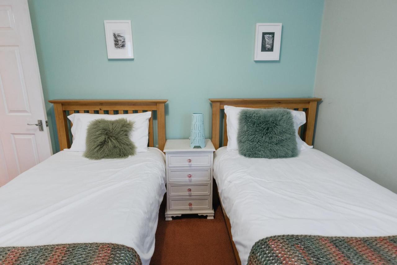 Gwynant Bach - Cosy 2 Bed Bungalow Cottage In Snowdonia National Park, Conwy, North Wales Экстерьер фото